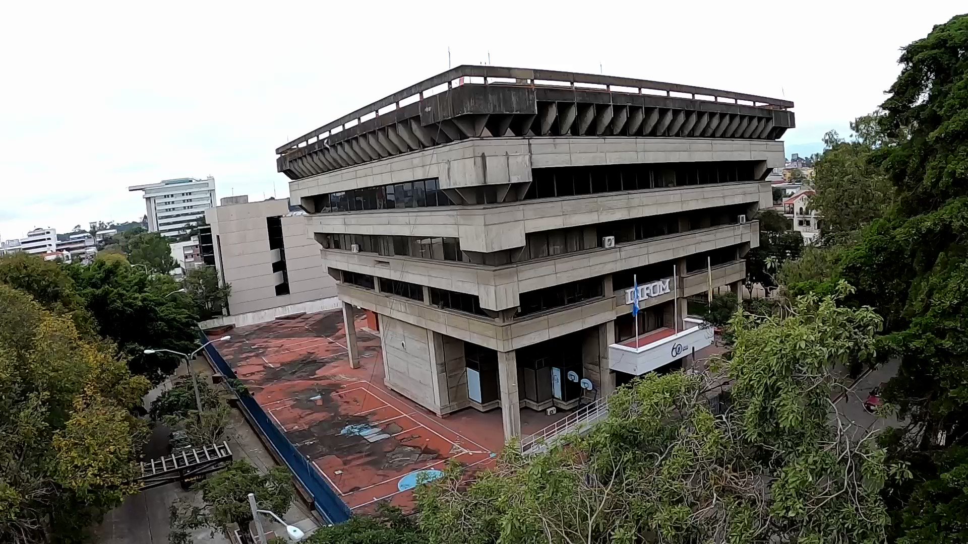 Foto del edificio del INFOM