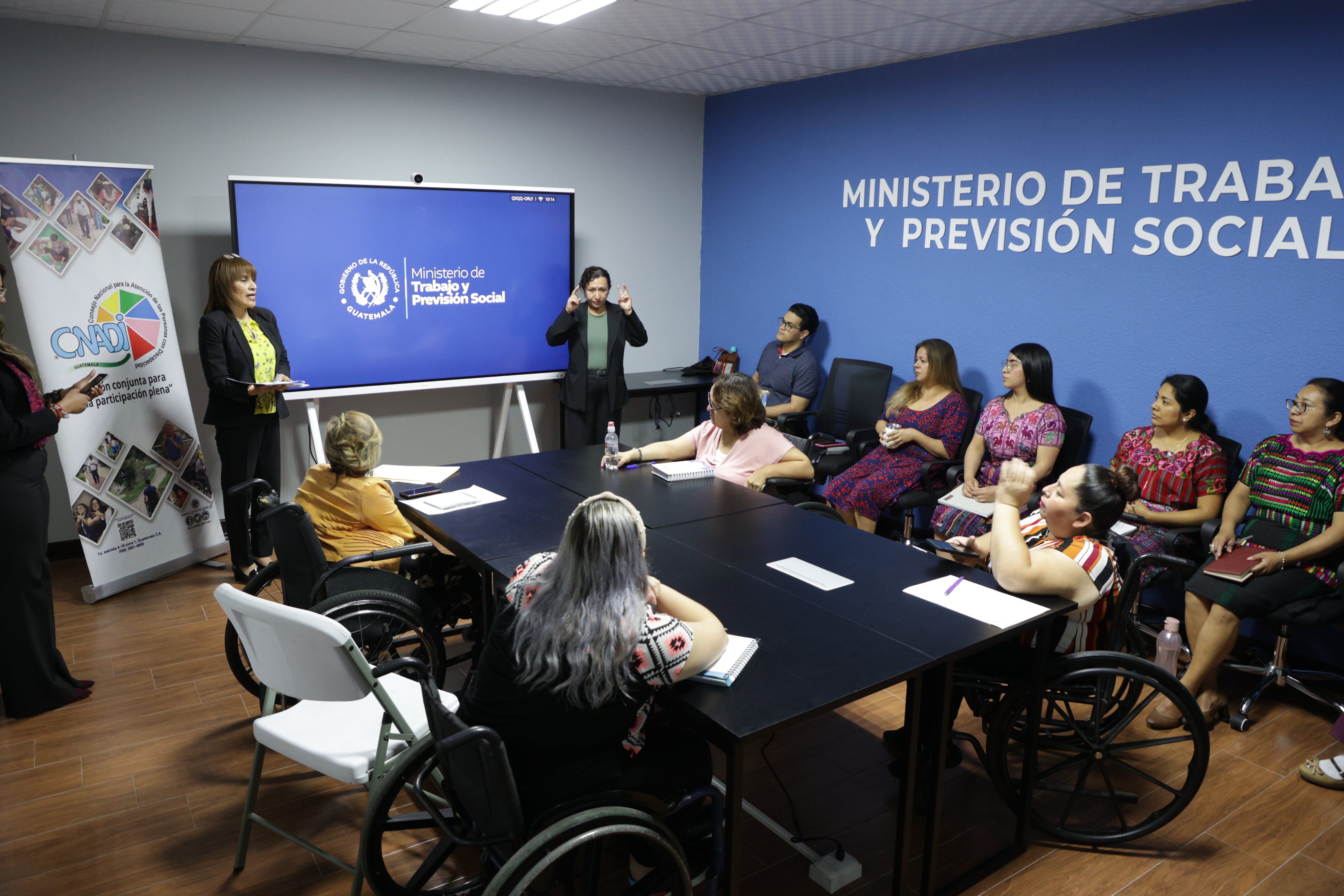 Feria empleo MINTRAB